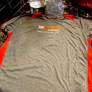 T-shirt for a good cause never worn size 3 XL